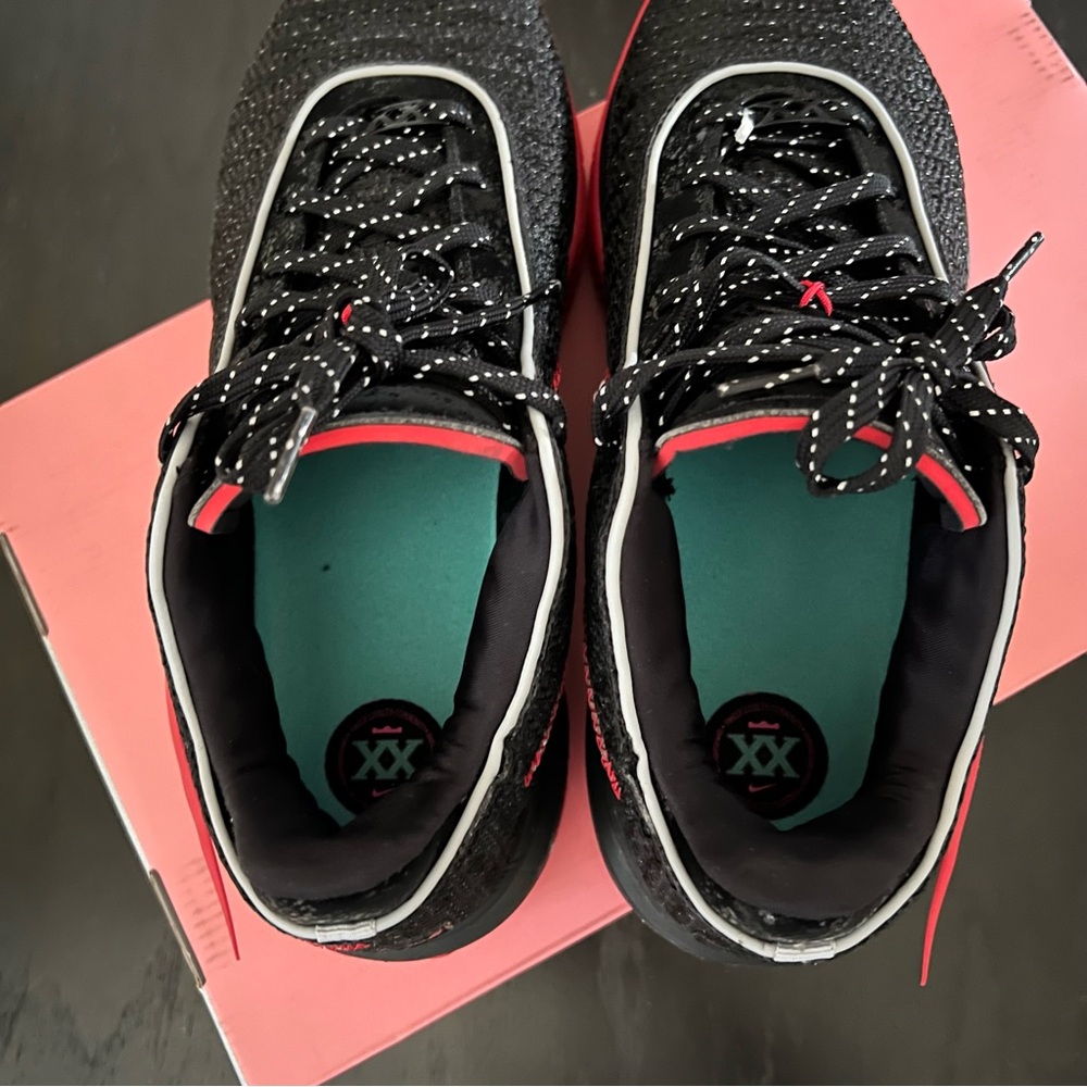 ✔️New✔️ NIKE LeBron 20 Miami Heat - Picture 8 of 11